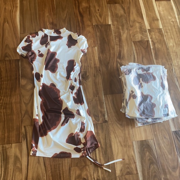 “Cowgirl” Side Drawstring Mini Dress. - Picture 6 of 7